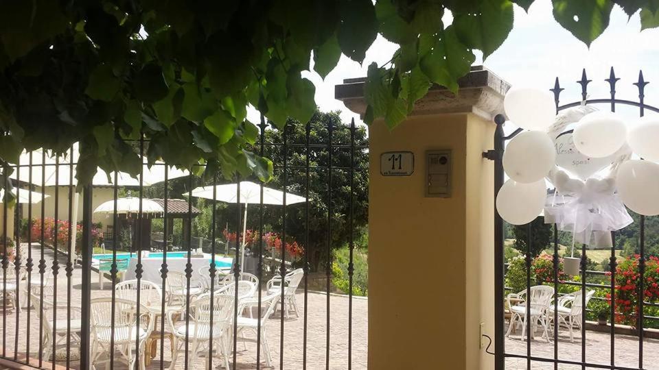 Residence Il Vigneto Lari Ngoại thất bức ảnh